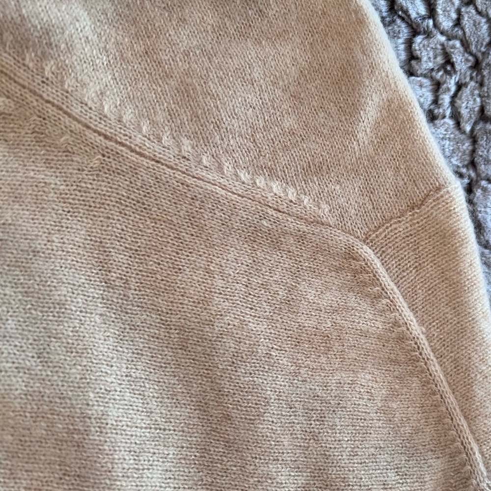 Philosophy 100% Cashmere Sweater - Picture 5 of 7